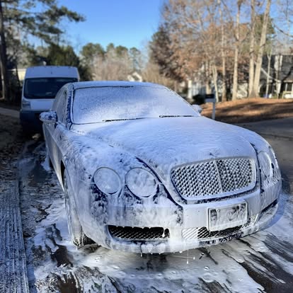Ceramic coating vs wax comparison on vehicle